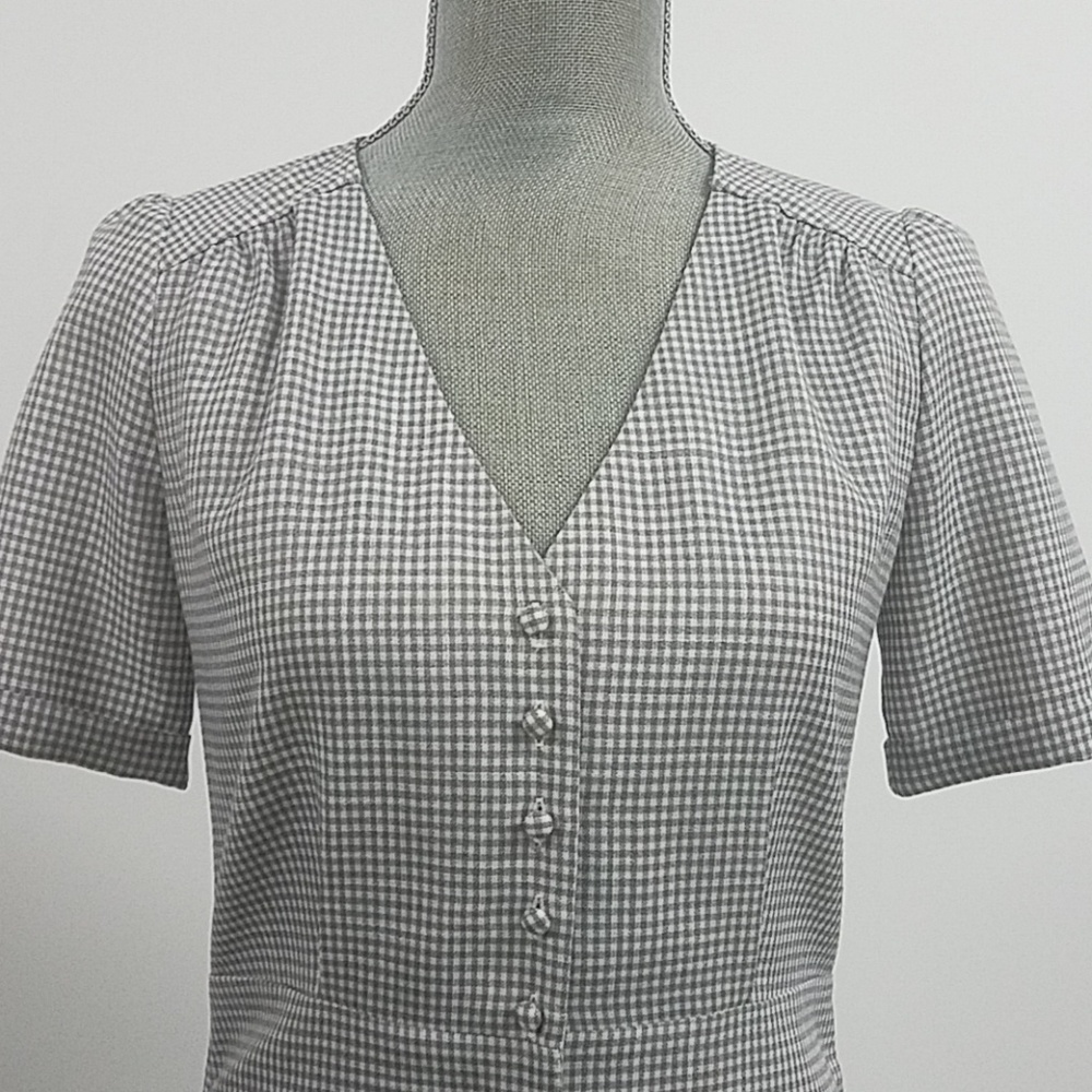 Gingham  Button down Dress - Picture 8 of 8